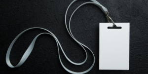 cracha tipo de produtora de eventos